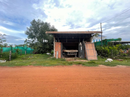 🏦House Available for Urgent Sale at a Special Price (Negotiable).