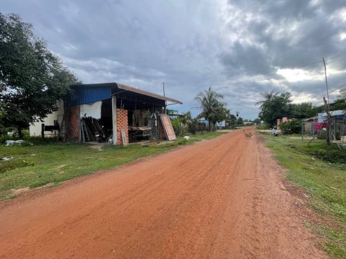 🏦House Available for Urgent Sale at a Special Price (Negotiable).