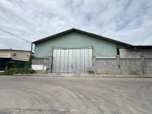ឃ្លាំងសម្រាប់ជួល | Warehouse for Rent at Stueng Meanchey