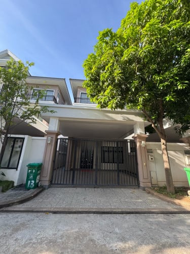 4 Bedrooms For Rent At Peng Hout 60M