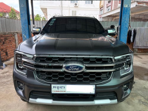 Everest titanium ថ្នាំ​ស៊ីន​មួយ​ជុំ​ មហាថ្មី​