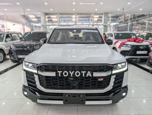 Toyota Land Cruiser GR-Sport 2022 Twin Turbo Gasoline