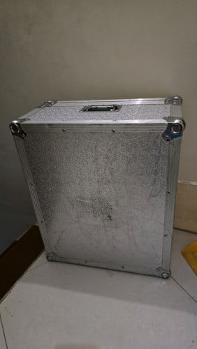 ហឹបអាលុយមីញ៉ម