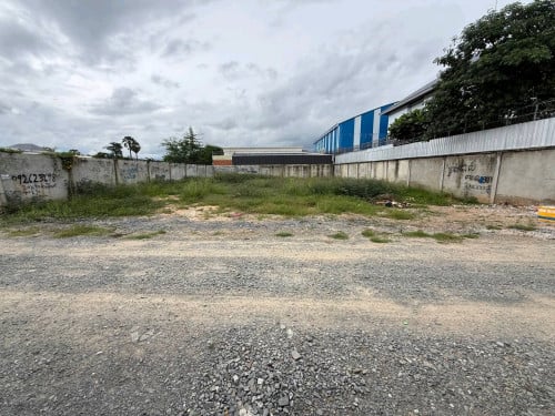 ដីលក់នៅជិតបុរីពិភពថ្មីឈូកមាស