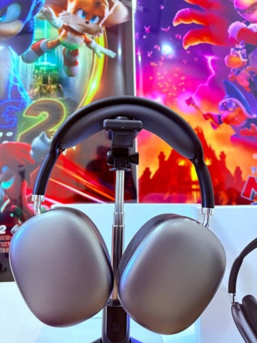 កាស Airport Max