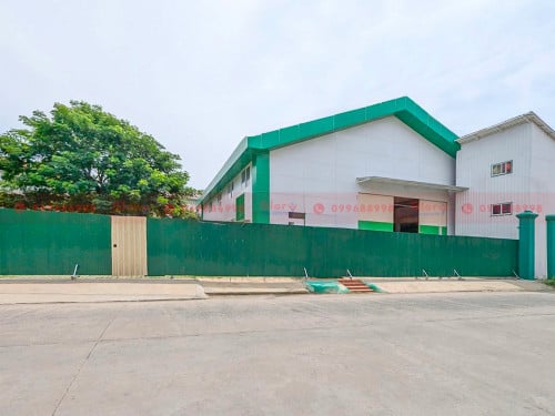2-Story Warehouse With Office Spaces For Lease In Russei Keo Area