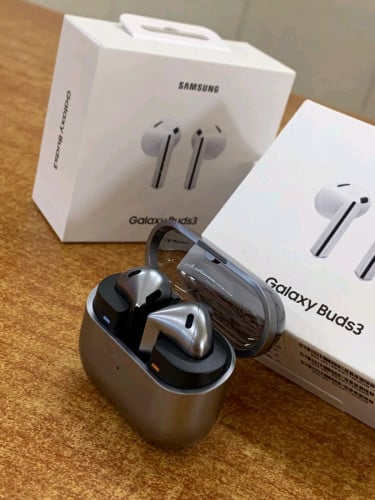 Galaxy Buds 3 like new 99.99%