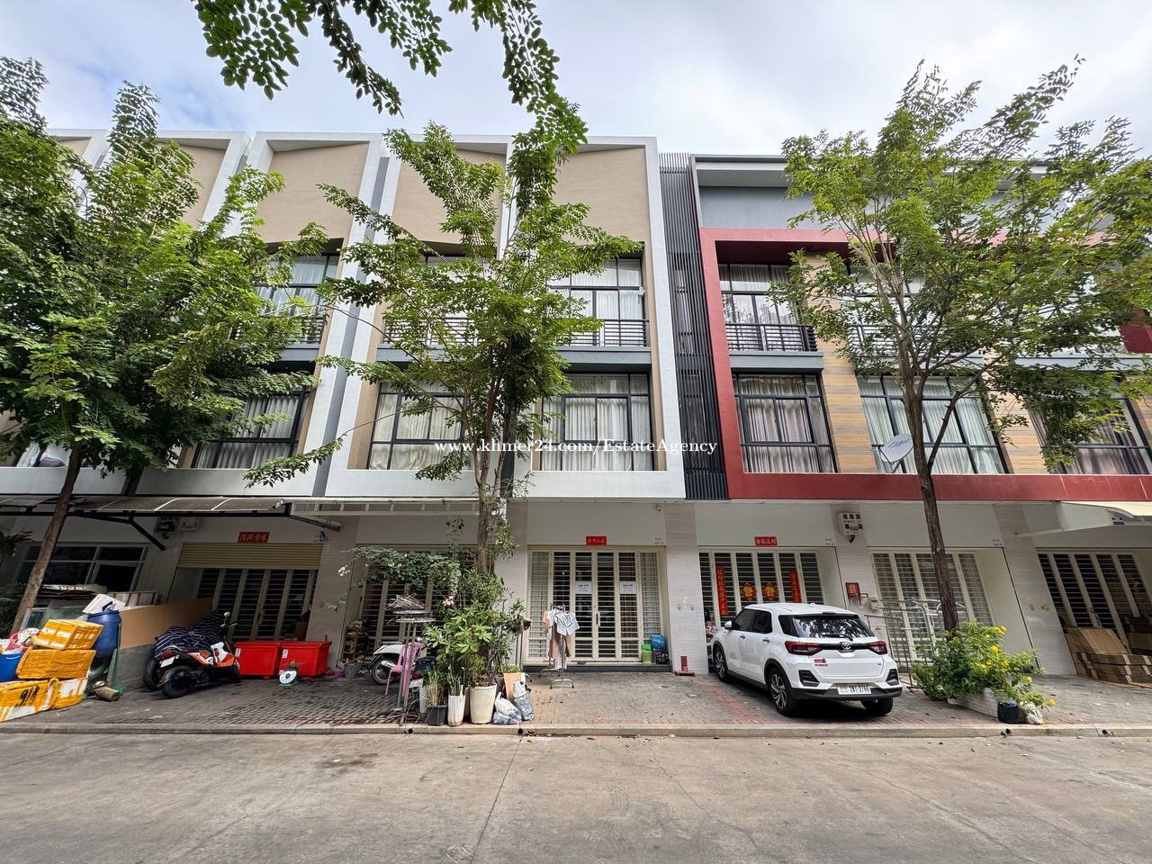 SH【#金边房屋出租 #出租】# 病发成 #一号路 房屋出租 /Shop House For Rent