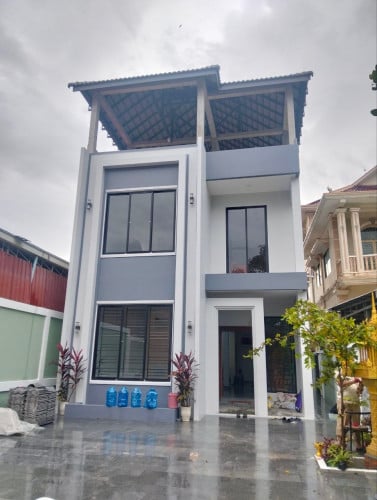 ជួសជុល និងសាងសង់