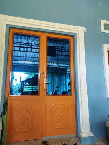 ផ្ទះលក់ចម្ងាយប្រហែល3kmពីផ្សារភូពុយ ក្បាលដី9m*45m(ហេង ហេង)