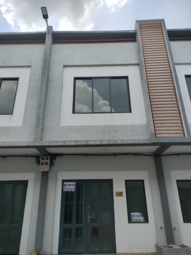 ផ្ទះលក់