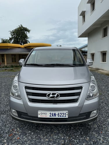 ទើបរៀបចំរួច H1 017 ម្ចាស់ដើមទី1 ទិញខ្លាញ់គោ ឡានថ្មីខ្លាំង