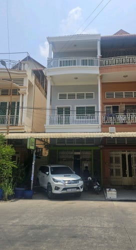 ផ្ទះលក់បន្ទាន់ ជិតស្តុប Nokia (បុរី សឡា)