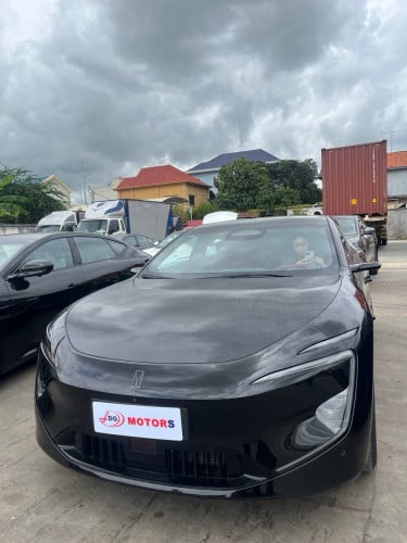 Avatr 12 Max+ Digital Camera+Red interior