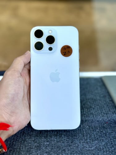 Iphone 16 Pro max ទំហំផ្ទុក (512G) តួស្អាត 999.99% Model ZA Color White