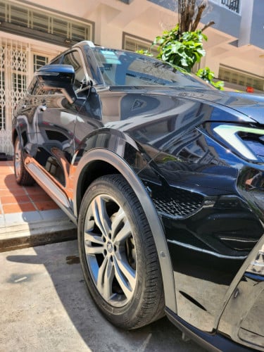 ឡានស្អាត terriory 2023 for sell urgent 99%