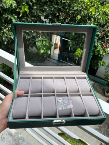 Watch box ប្រអប់នាឡិកា