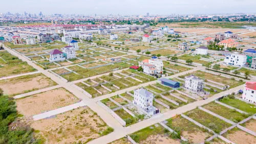 ដី សម្រាប់លក់!