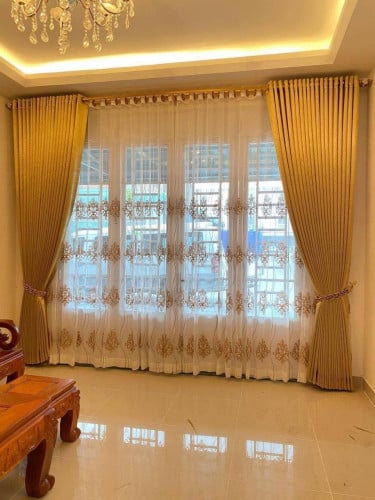 វាំងននមួយទឹក ទំហំមាន៤ផ្ទាំង 2.5*2.5 និង 1.5*2.5