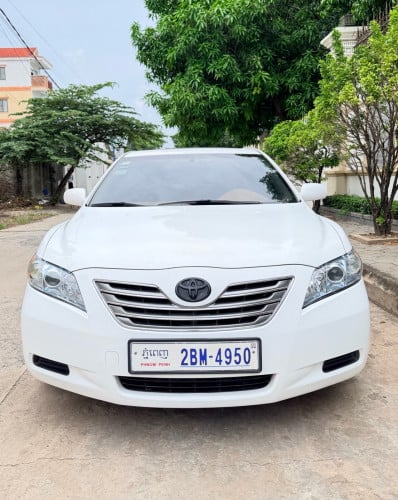 លក់ Camry Hybrid Full Option មេឡាន