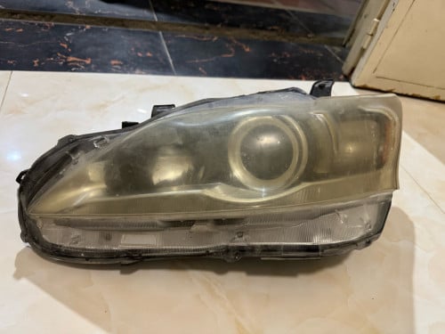 ចង្កៀង CT ខាងឆ្វេង