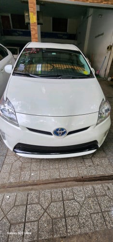 កំពូលថ្មី Prius 2012 option3ស៊ីន មូល100%