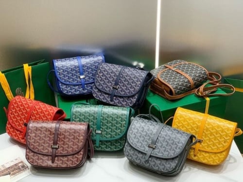 កាបូប​ស្បែក​សាយ​ S22cm 68$  &. S21cm 65$ box&bags