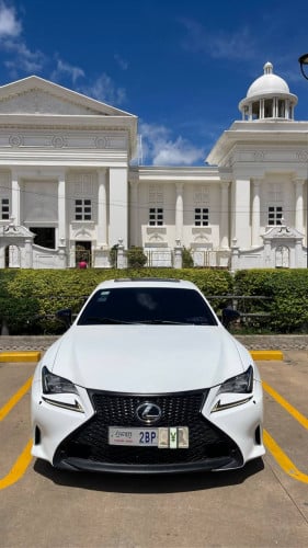 🚗 លក់ឡាន Lexus RC 200t F-Sport 📅 ឆ្នាំ: 2016