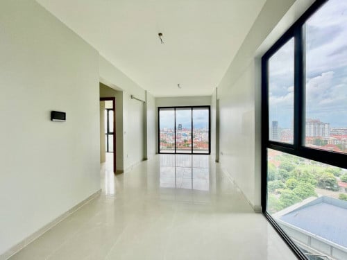 2 Bedroom unit urgent sale in Toul Kork (Royal Platinum)