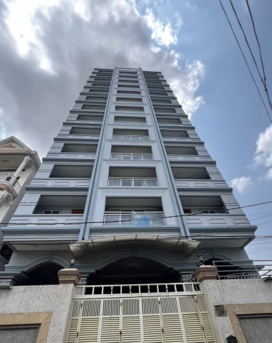 Apartment Building For RENT