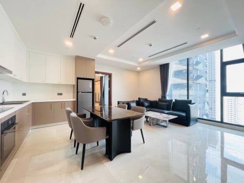 Brand-New 1-Bedroom Serviced Apartment – BKK1 Ref: KHRA749