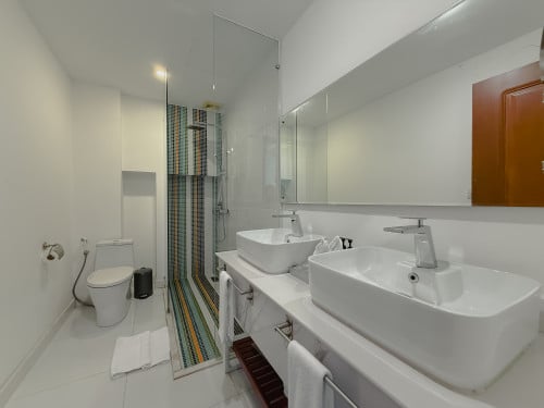 Junior Suite King With Balcony, បន្ទប់គ្រែធំមួយ