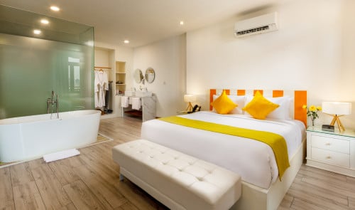 Modern Chic Suite King/Twin With Balcony, បន្ទប់គ្រែធំមួយ/គ្រែពីរ
