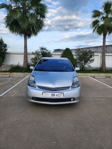 toyota prius ឆ្នាំ 2008 full ធូរីង។