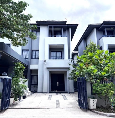 Twin Villa for Sale in Borey Chip Mong 50M