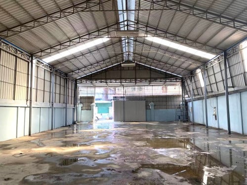 Urgent Land & Warehouse for Sale Near Russian Market