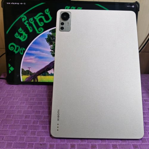 Xiaomi Pad 5 Pro 12.4" 256G(ស្អាត99%) មានប្រអប់+ឆ្នាំងសាក67W(វ៉ៃដូរបាន)