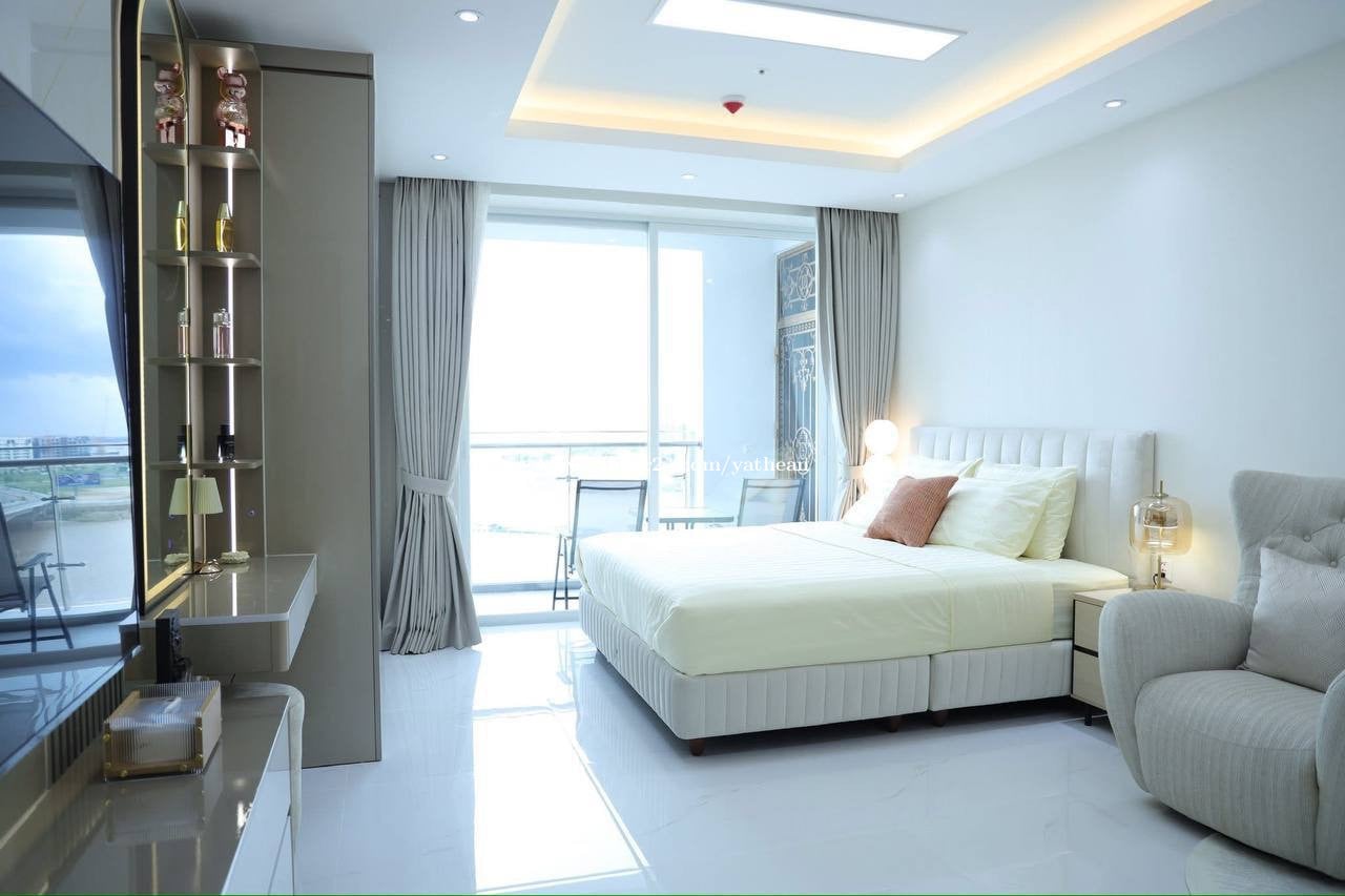 Picture of Luxury No Fee Apartments in Jersey City | Newport Rentals