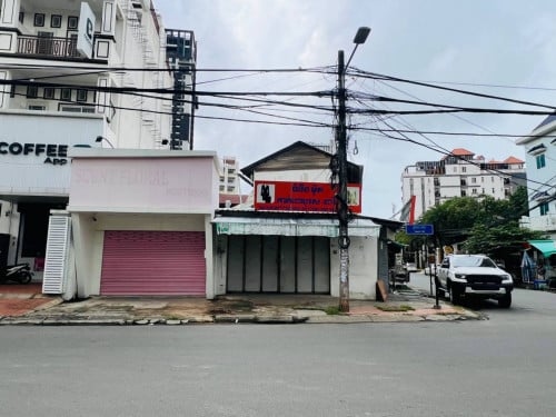 ផ្ទះកែងជួល-បឹងកក់ ទួលគោក​