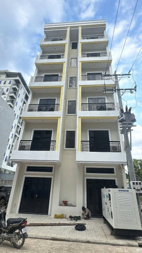 អគារសម្រាប់ជួលនៅជិតហ្គោលដិនស្ទូចត្រី ក្រុងប៉ោយប៉ែត