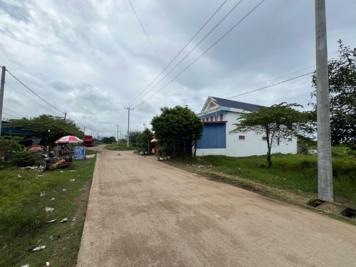 ផ្ទះលក់ ក្នុងក្រុងប៉ោយប៉ែត 12មុឺនដូលារចចារ