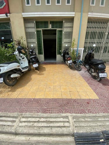 បុរីលក់ | House for sell  តម្លៃចរចាបាន​​​​​​ លក់បន្ទាន់