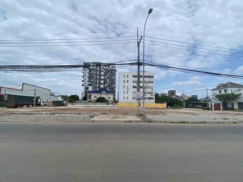 ដីសំរាប់ជួលសែនសុខ​ / Land for rent​ Sensok