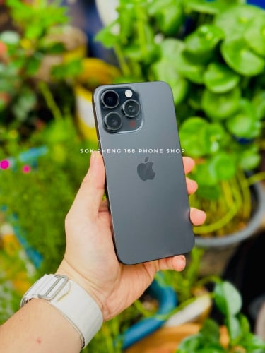 15 Pro Max LL មួយទឹកស្អាតដូចថ្មី