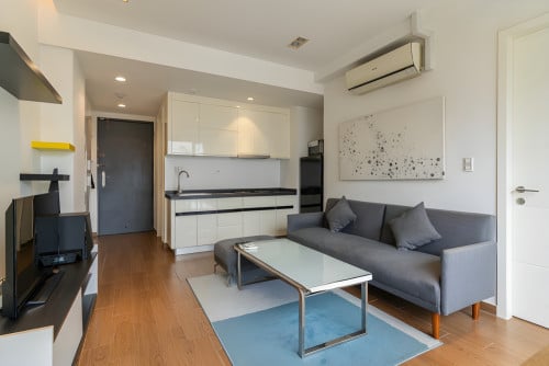 1BR Condo For Rent In BKK1, Gym& Pool