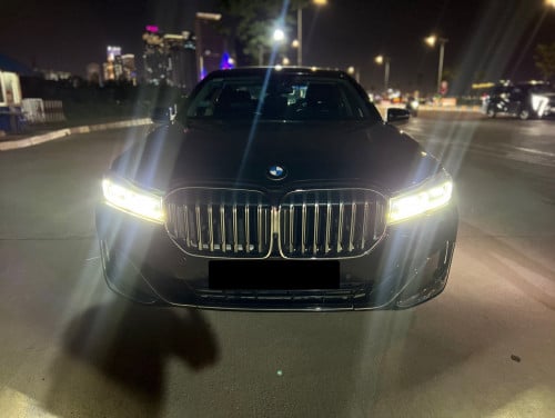 2020 BMW 740Li