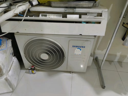9成新三星空调
