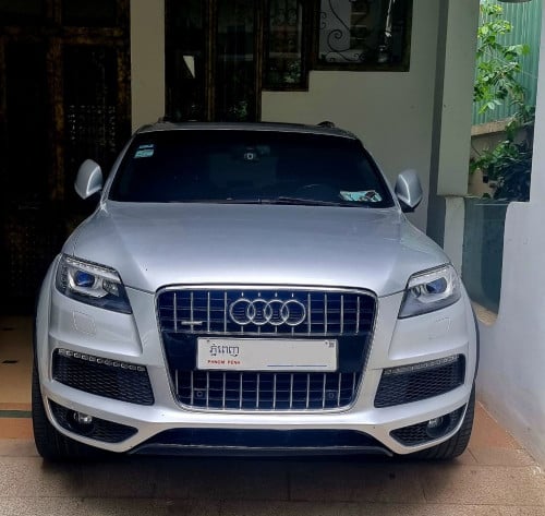 Audi Q7 2010 diesel V6 sale 16,900$(Neg)
