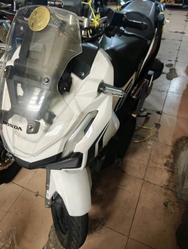 Honda ADV 020 have tax Paper good