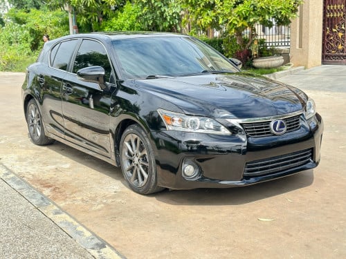 Lexus Ct200h Full មេឡាន